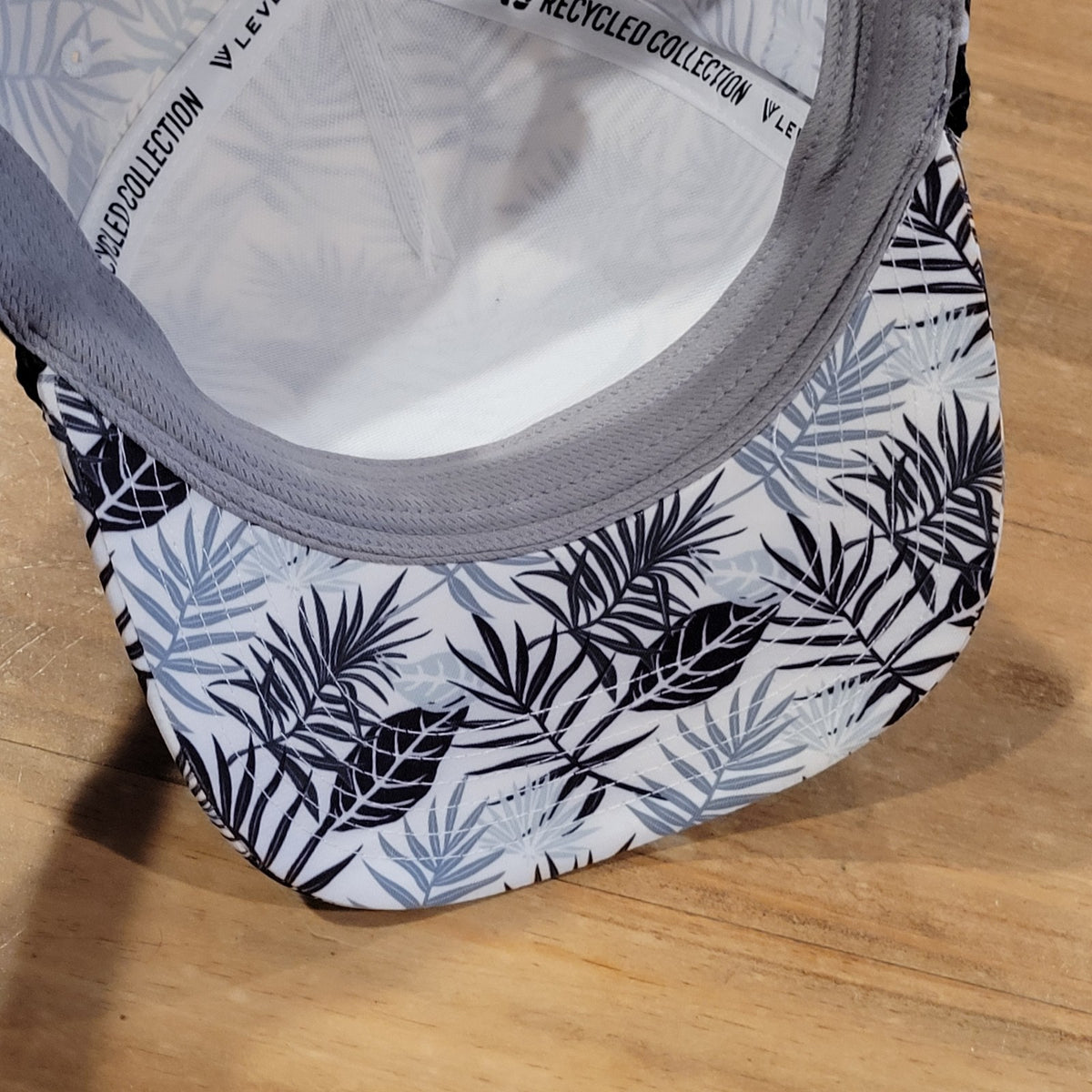 Palm Trees & Par 3's Hat Snapback Leaf Hawaiian AOP Allover One Size Golf