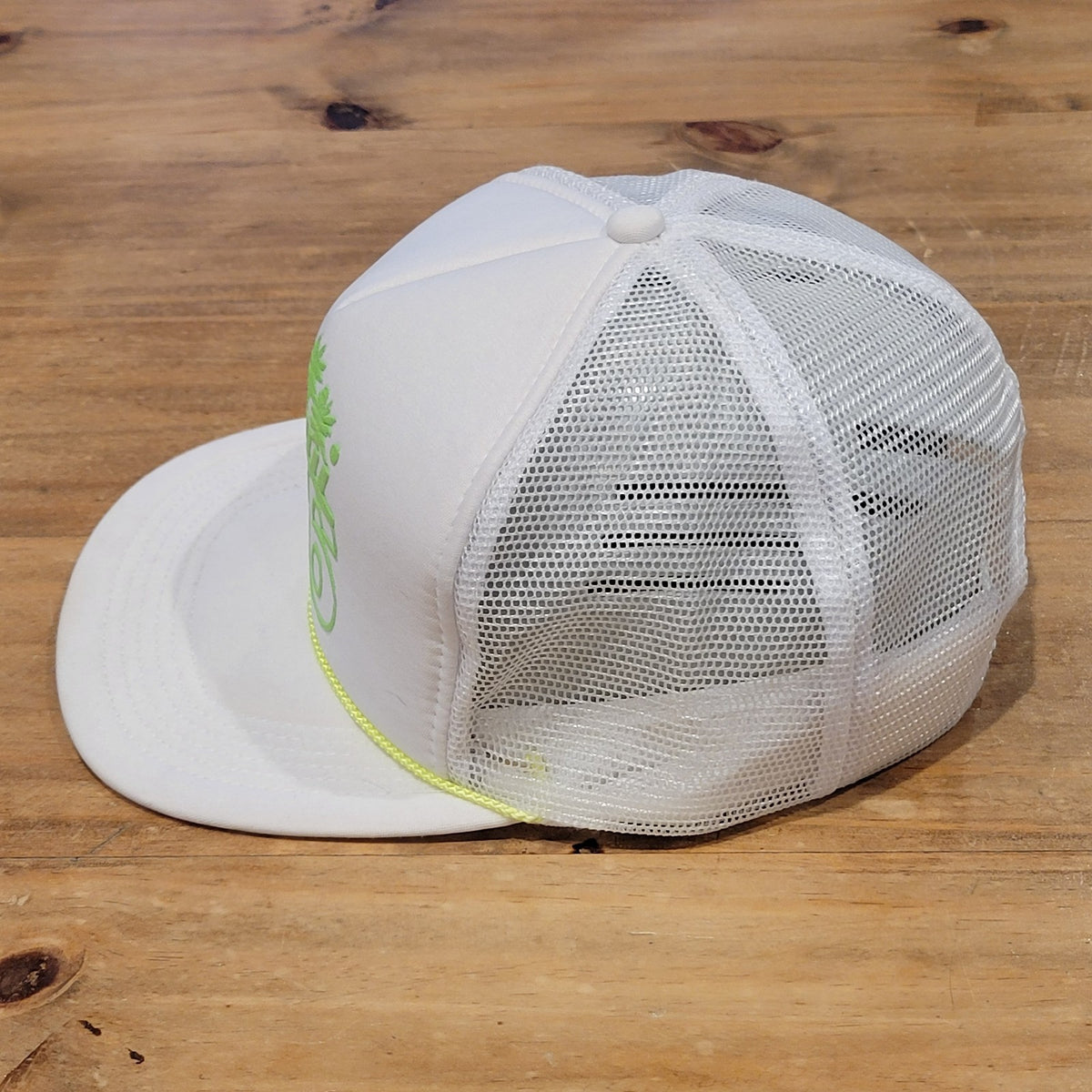 Vintage Maui Hawaii 1996 96 Trucker Hat White Green Neon Rope Beach