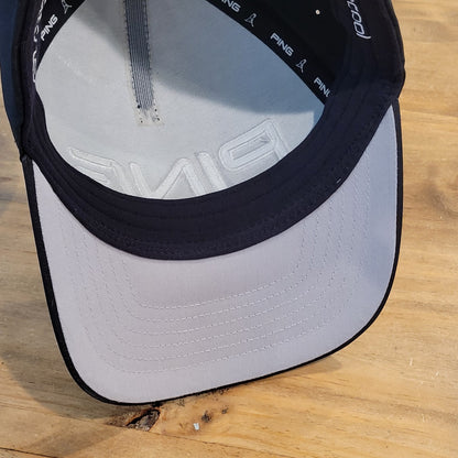 Ping Golf Hat Cap Size L/XL Flex Stretch Fitted Black White Spell Out Golfer
