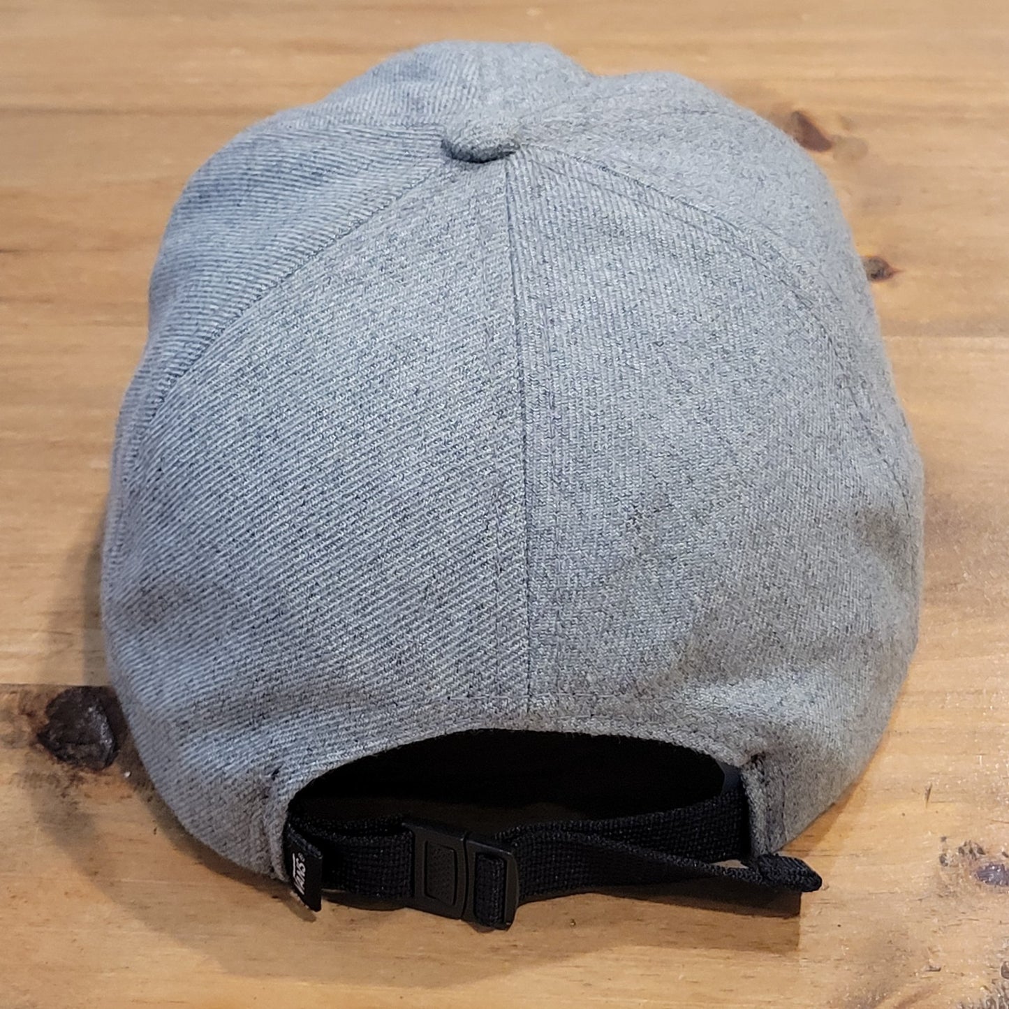 Vans Peanuts Snoopy Hat Cap Strap Back Gray One Size Skater Skateboarding