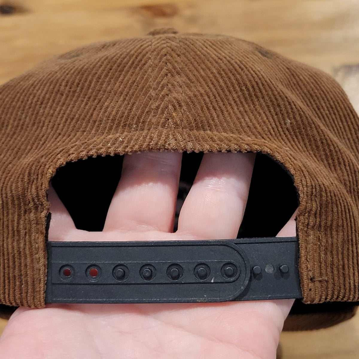 Mucker Bucket Corduroy Hat Snapback Brown Dog Hunting Duck Embroidered