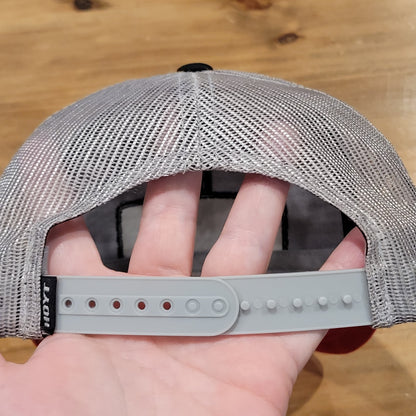 Hoyt Archery Hat Snapback Black Red Gray Patch Bow Hunting Hunter Trucker