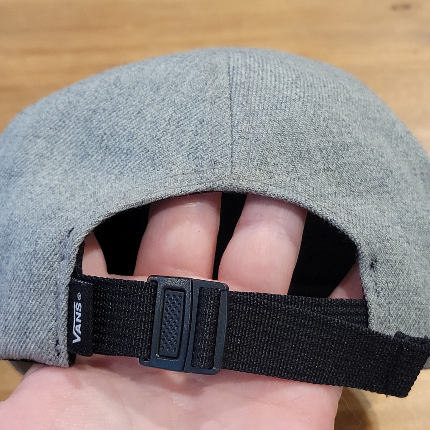 Vans Peanuts Snoopy Hat Cap Strap Back Gray One Size Skater Skateboarding