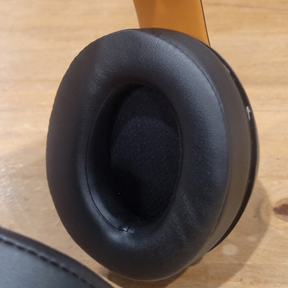 Beats Studio3 Wireless Over Ear Headphones Midnight Black Gold Skyline ANC Case