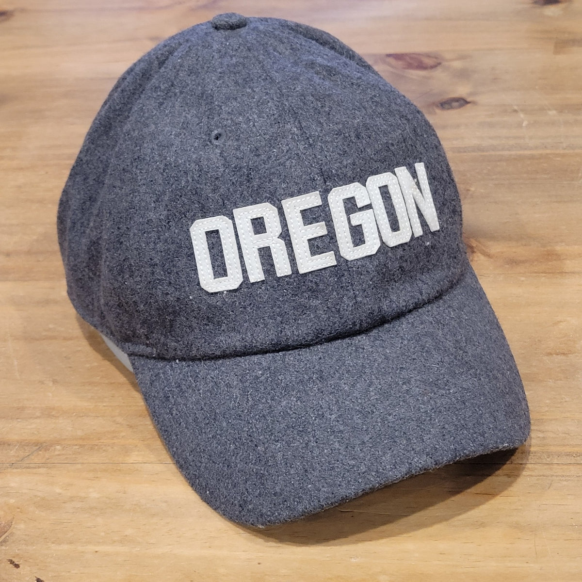 Oregon Ducks Nike Hat Cap Size XL Fitted Wool Blend Gray Spell Out Swoosh