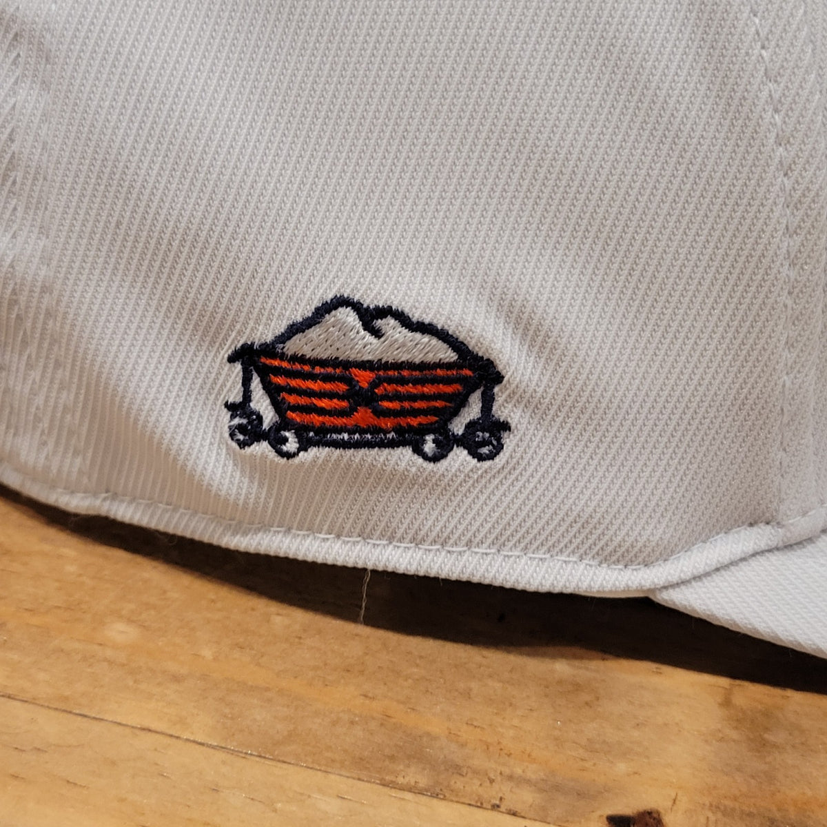 G/Fore Sand Mines Hat Snapback Gray Gfore Golf One Size Adjustable Sand Trap