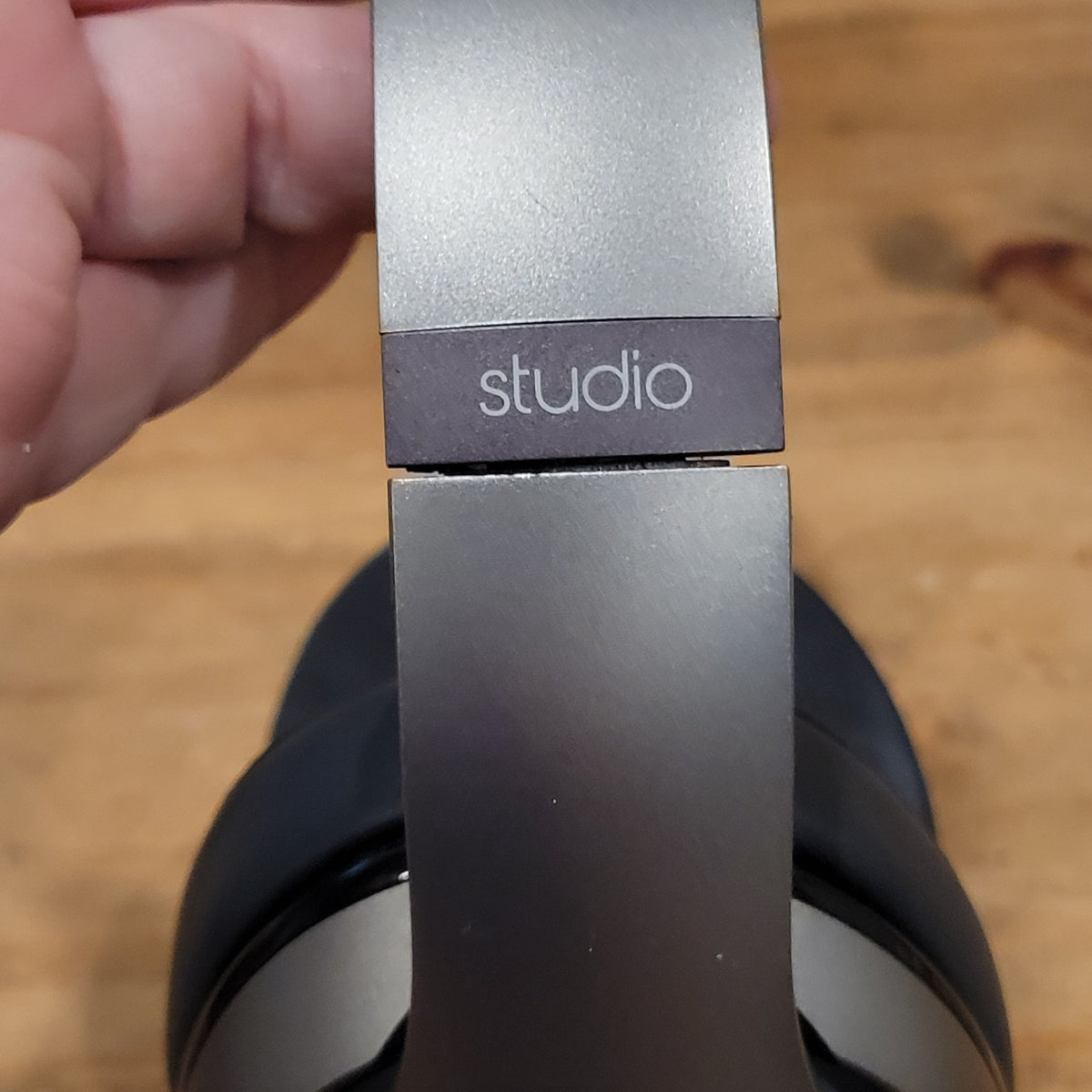 Beats by Dr Dre Studio 2 Wireless Over-Ear Headphones Titanium B0501 Grey ANC