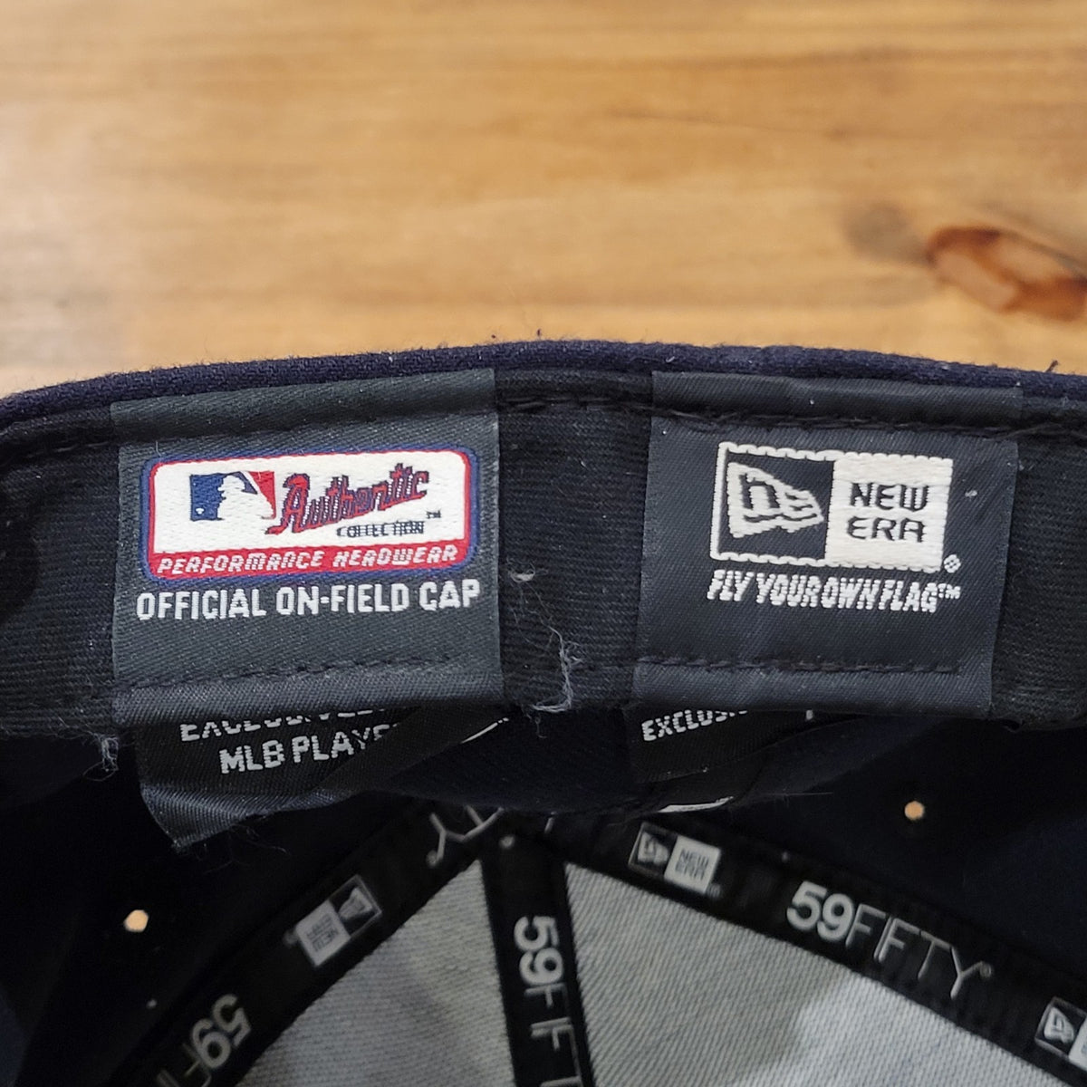 New York Yankees Hat New Era Size 7 3/8 Fitted 59Fifty On Field MLB Baseball