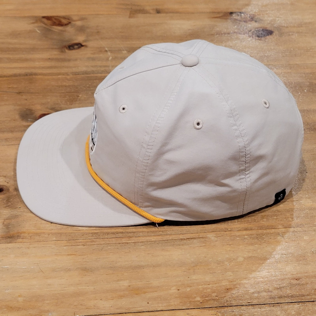 Swannies Golf Hat Snapback Beige Rope Celebrate Pars Golf One Size