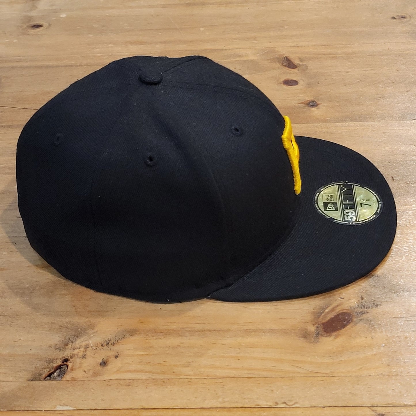 Pittsburgh Pirates Hat New Era Size 7 3/8 Fitted Black MLB 59Fifty Baseball