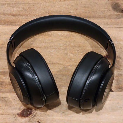 Beats by Dr. Dre Studio3 Wireless Over-Ear Noise Cancelling Headphones 1143