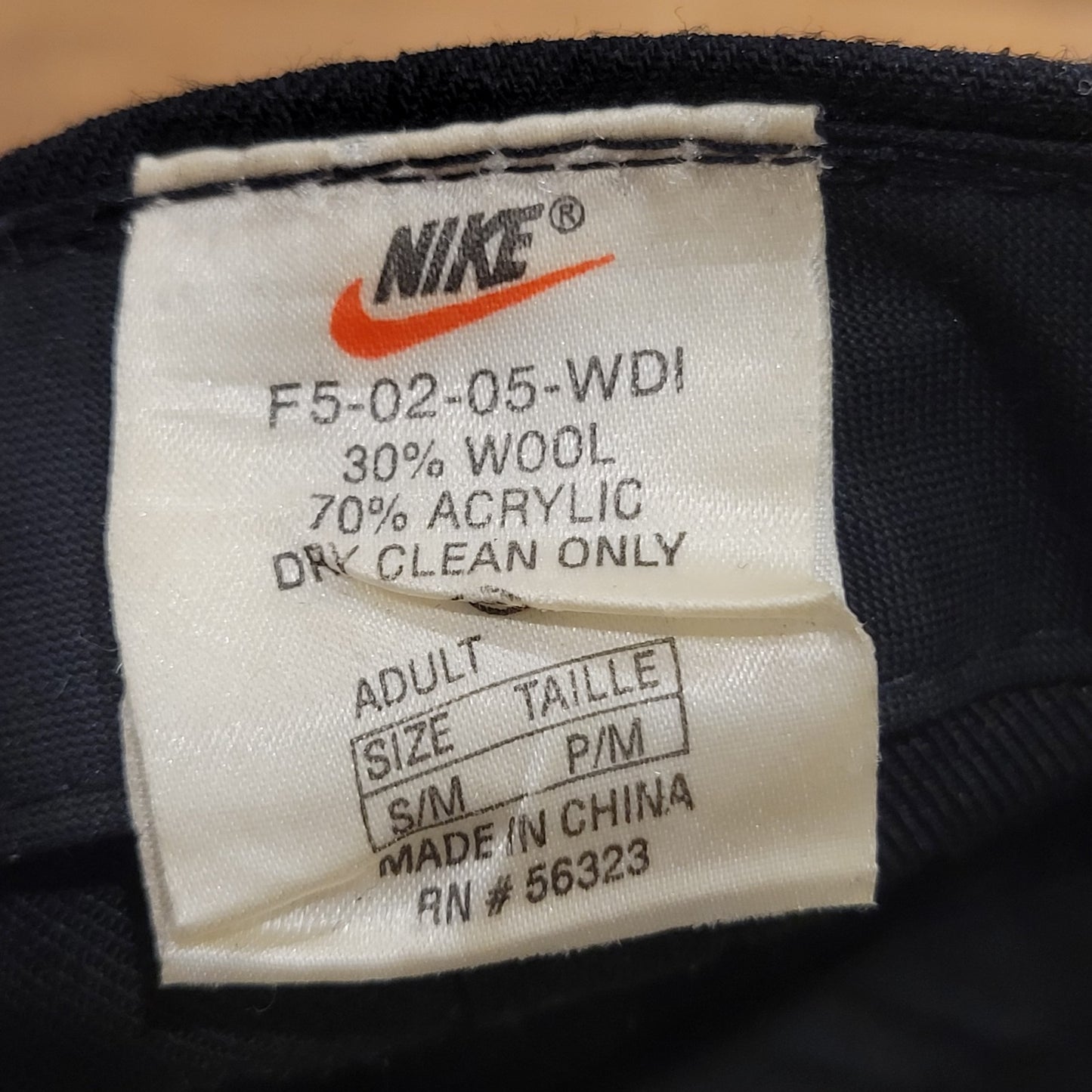 Vintage Nike Hat Swoosh Arch Spell Out Flex Sit Size S/M Black 90s Y2K Wool Blen