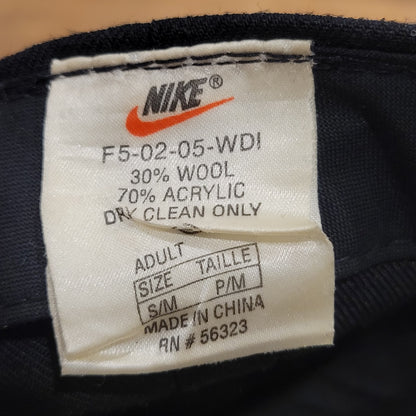 Vintage Nike Hat Swoosh Arch Spell Out Flex Sit Size S/M Black 90s Y2K Wool Blen