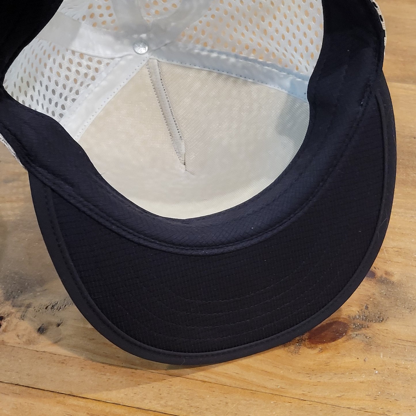 Patagonia Duck Bill Mesh Back Hat Strap Back Black Outdoor Water Fish Hiking