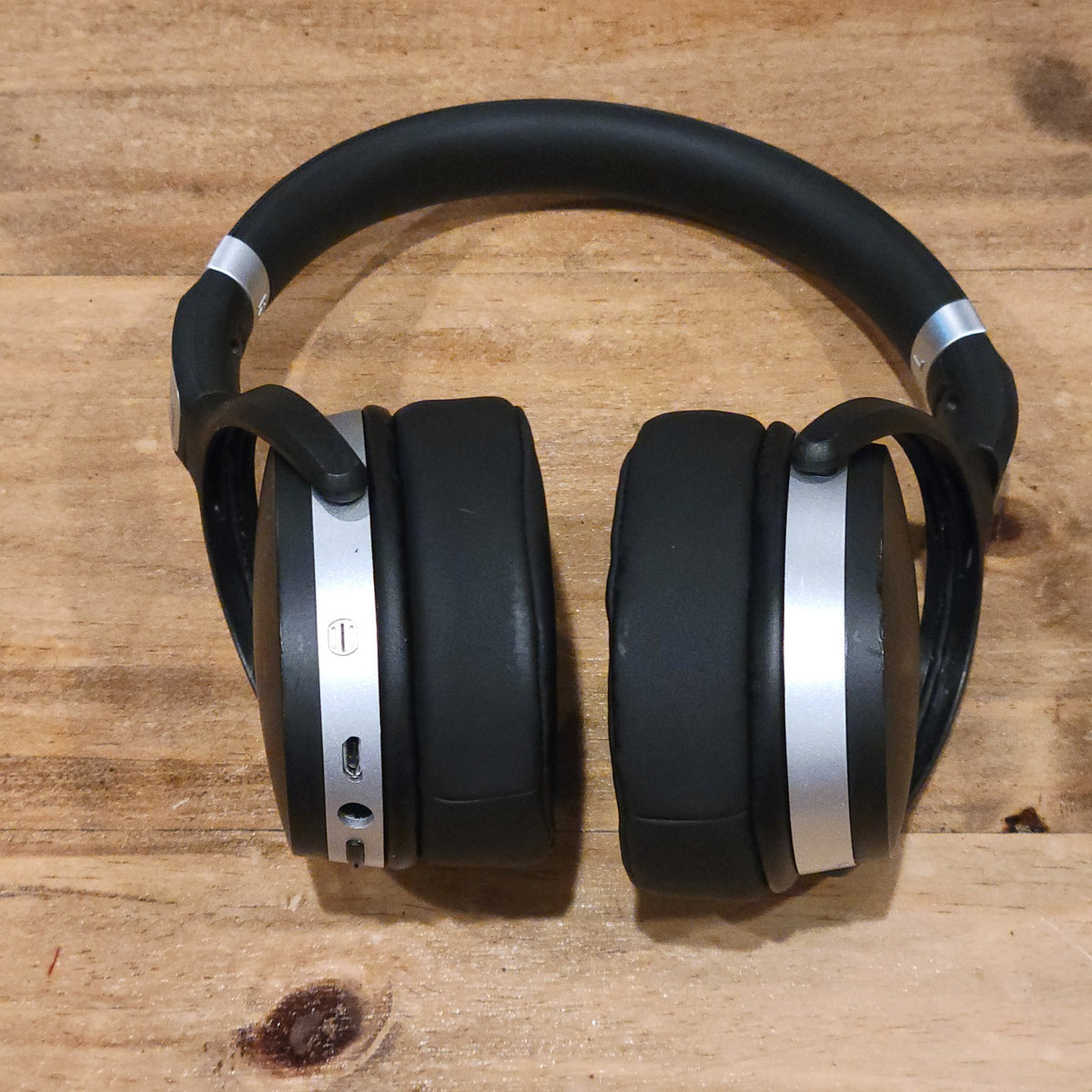 Sennheiser HD 4.50 BTNC Wireless Noise Cancelling Over-Ear Headphones Black