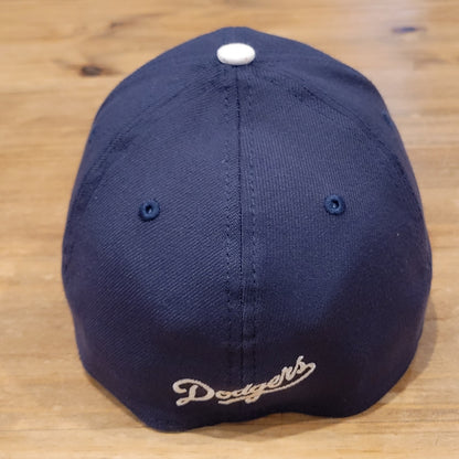 Los Angeles Dodgers Hat New Era Size S/M 39Thirty Flex Stretch Fitted Blue LA