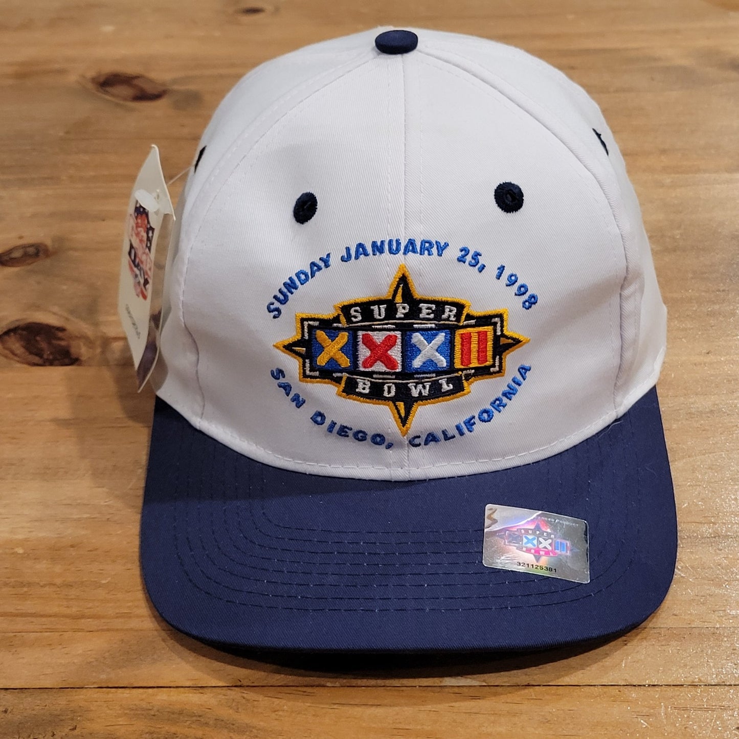 Vintage Super Bowl XXXII Hat Logo 7 NOS Denver Broncos White NFL San Diego