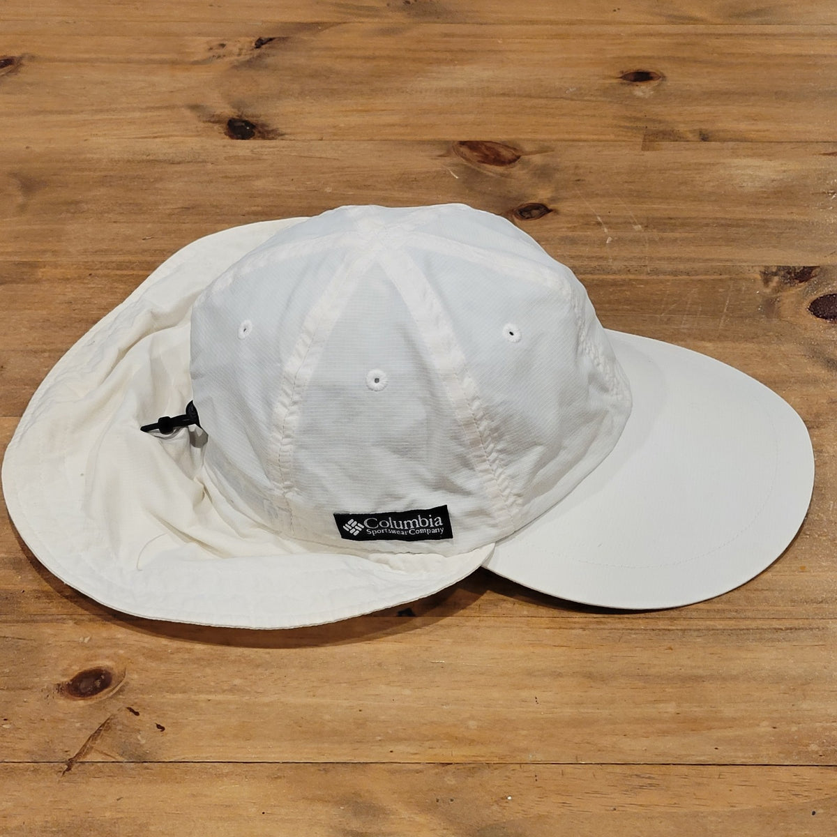 Vintage Columbia Fishing Hat Women One Size Adjustable White Neck Flap Wide Bill