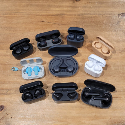 Lot of 10 Earbuds Wireless Bluetooth Jlab Sport Skullcandy Jib Onn Soundcore TWS