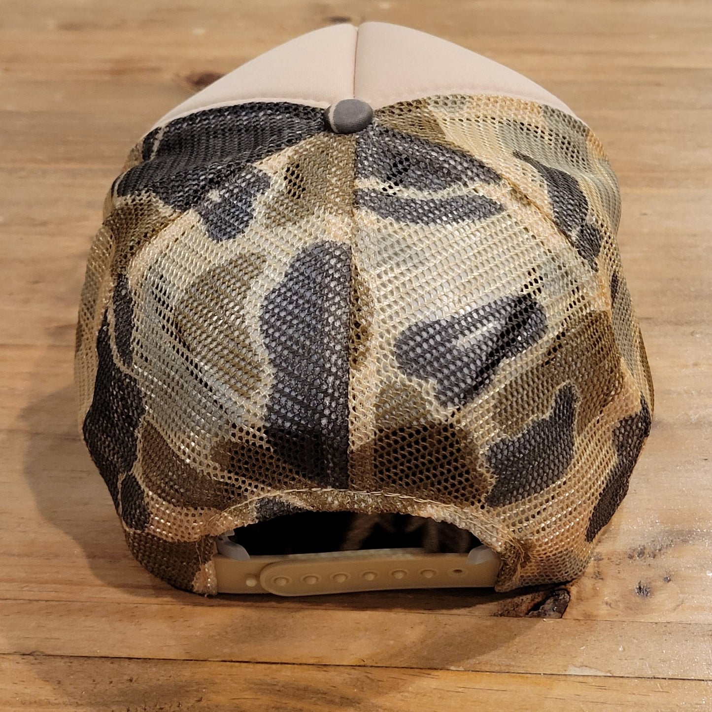 Vintage Hunting Hat Classic Whitetails Trucker Gene Wensel Camo Camouflage Foam
