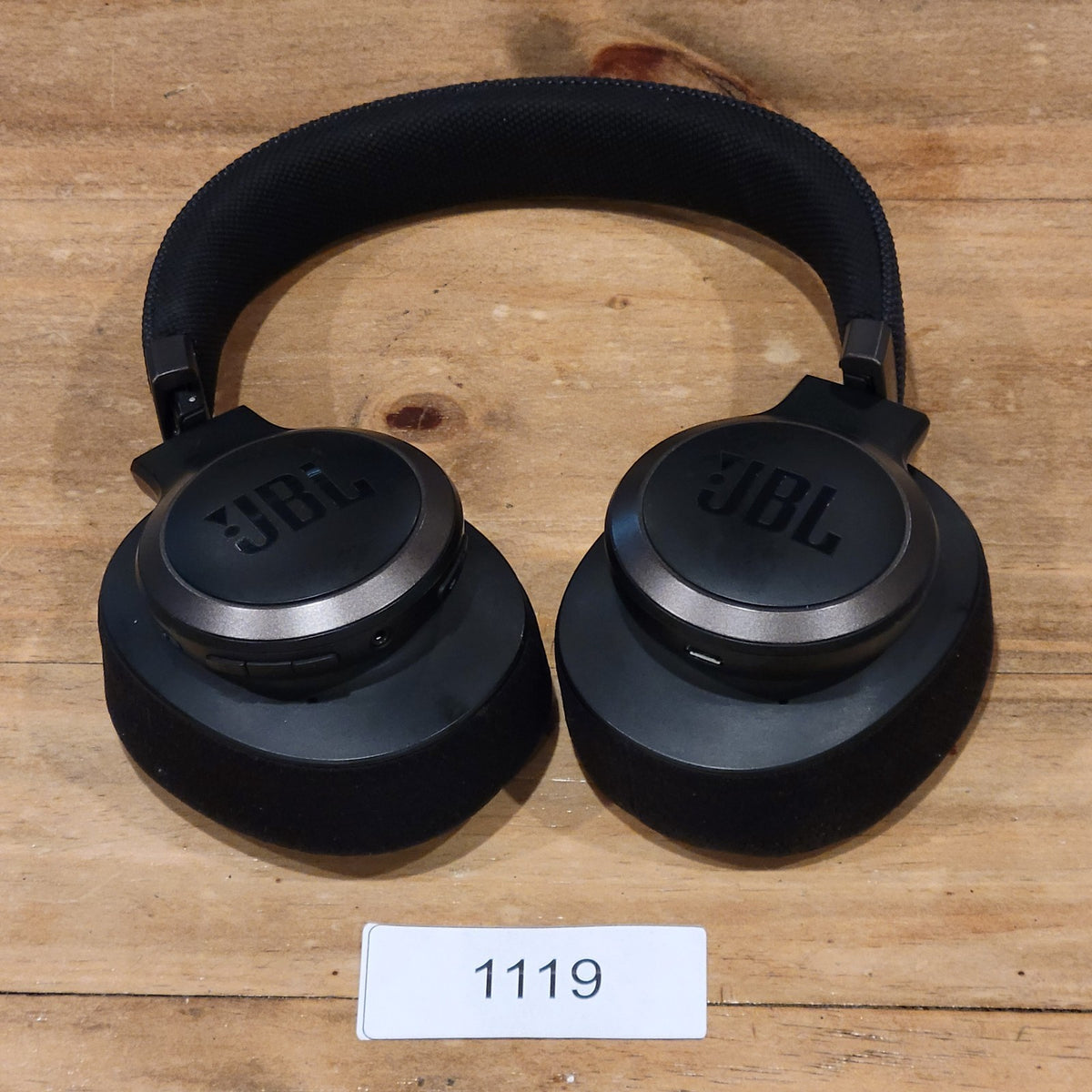 JBL Live 650BTNC Over-Ear Wireless Bluetooth Noise Cancelling Headphones - Black