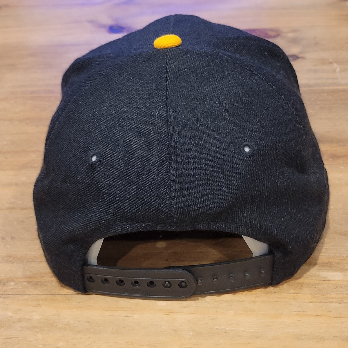 Vintage Minnesota Golden Gophers Hat Snapback Black Dome Wool Blend Cardinal Cap