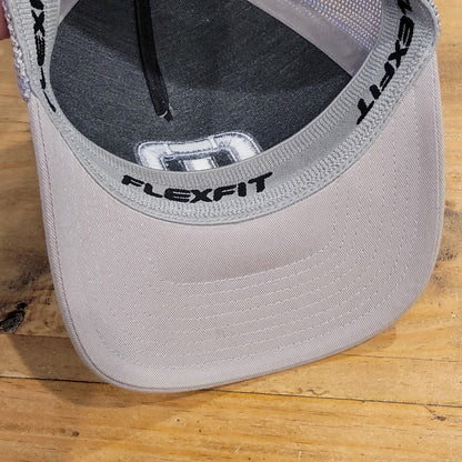 Travis Mathew Hat Size S/M Flex Stretch Fitted Golf Mesh Back Striped Golfer