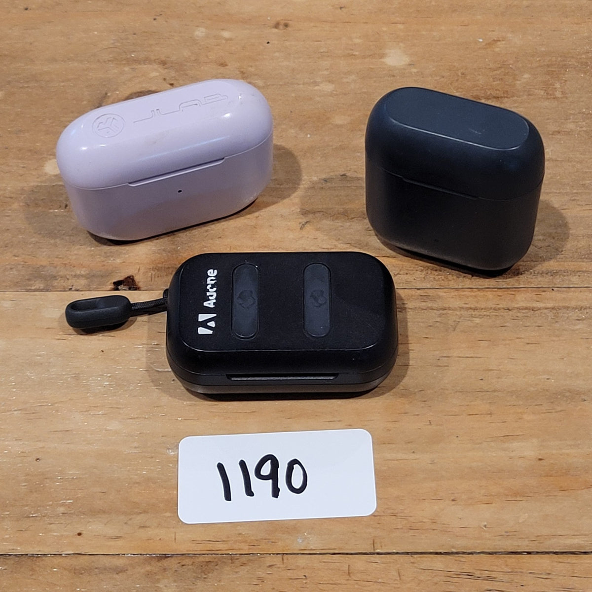 Lot Of 3 Earbuds Bluetooth Wireless Jlab Go Pop Skullcandy Dime Onn TWS