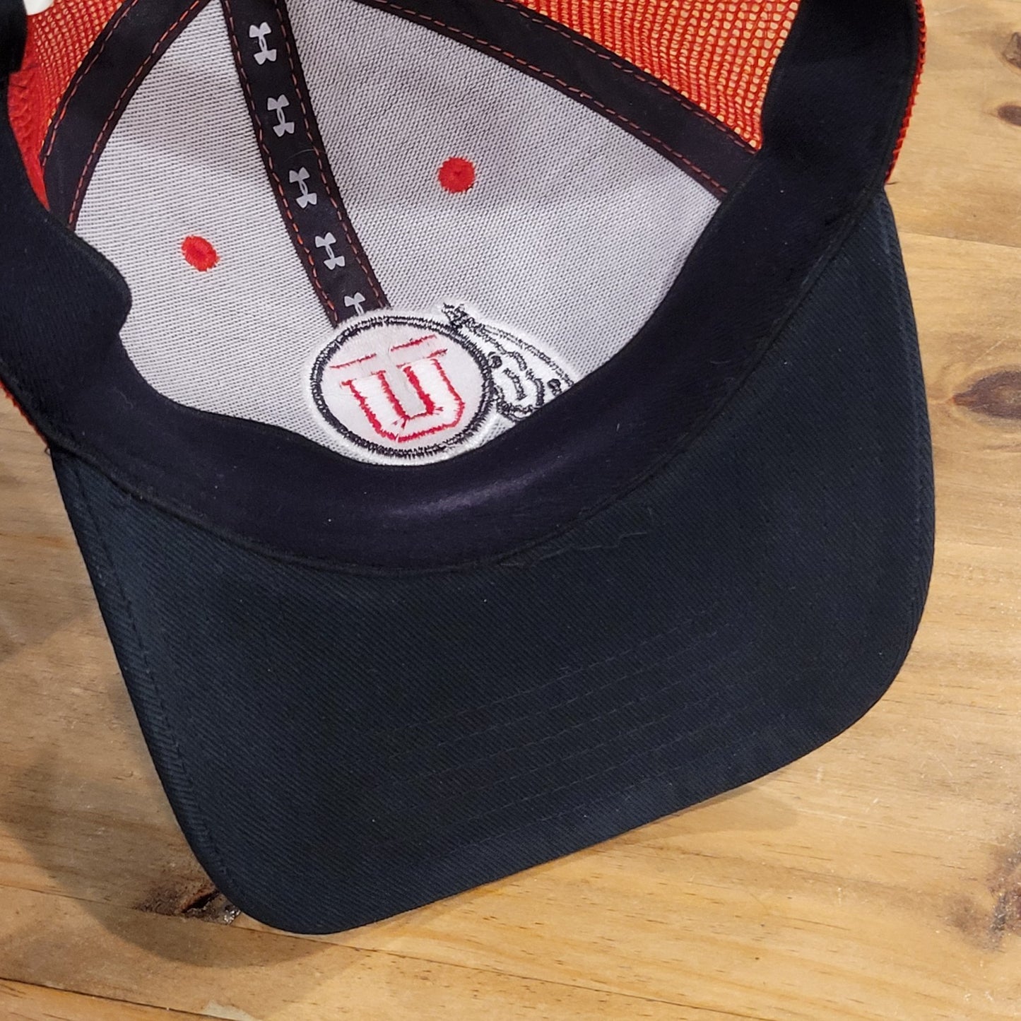 Utah Utes Under Armour Hat Cap Snapback Black Red One Size Mesh Back Trucker