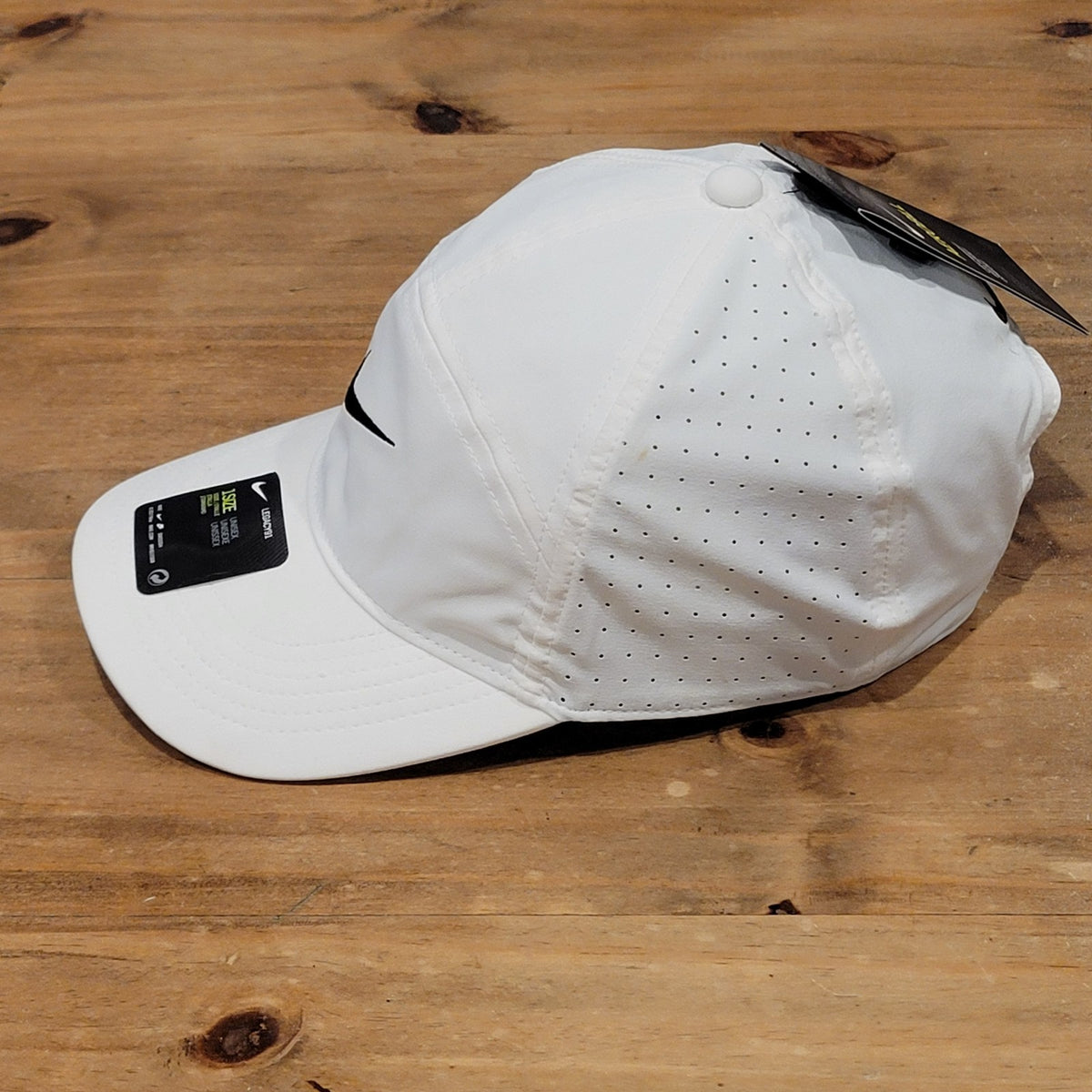 Nike Aero Bill Panel HAt Cap Strap Back White Black Swoosh Running Adjustable