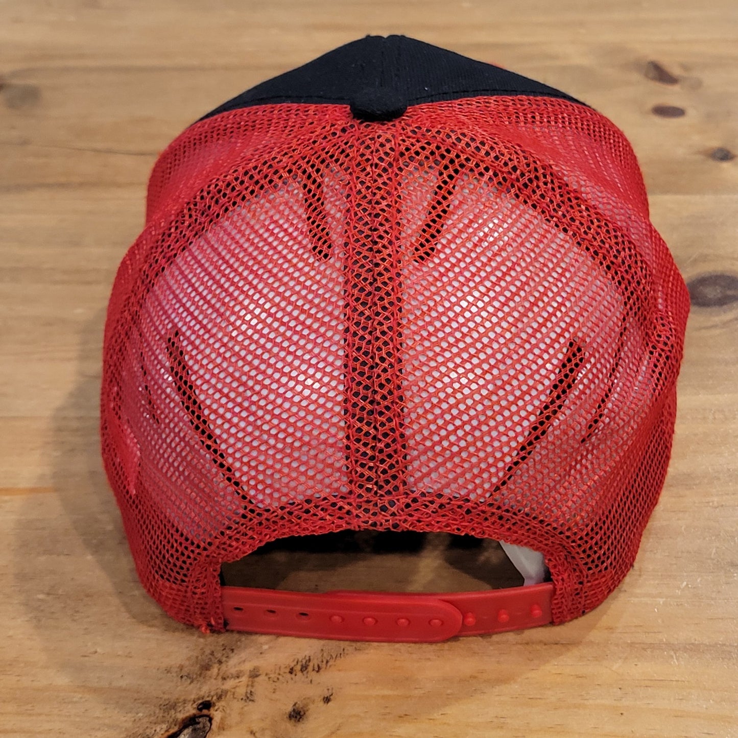 Utah Utes Under Armour Hat Cap Snapback Black Red One Size Mesh Back Trucker