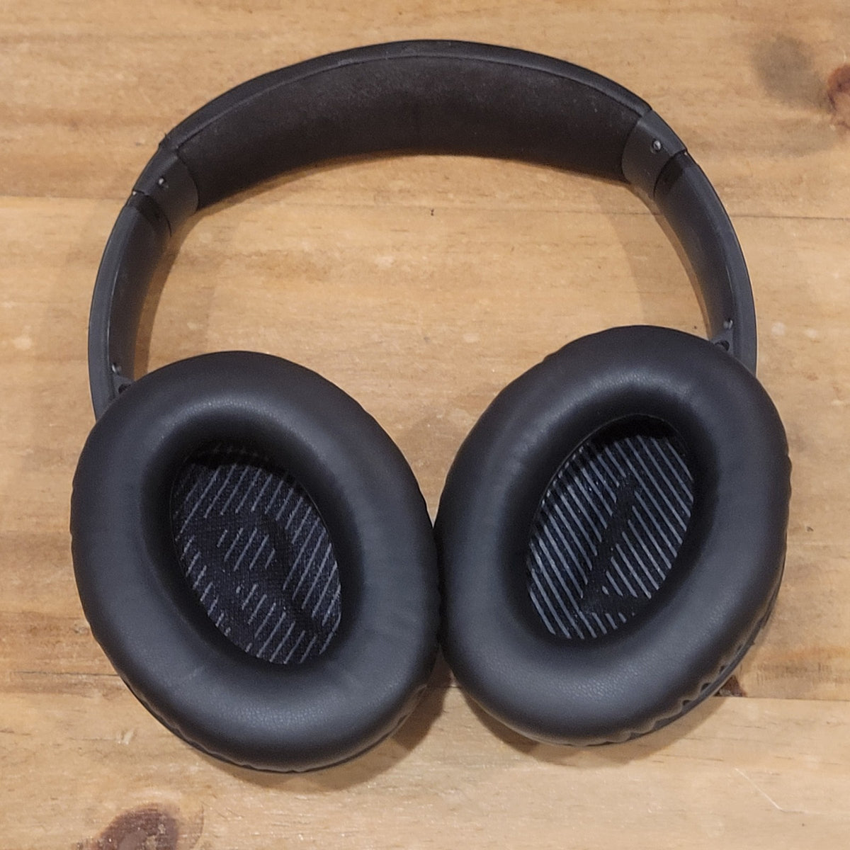 Bose QuietComfort 35 II Wireless Headphones QC35 Over-Ear Noise Cancelling 1145