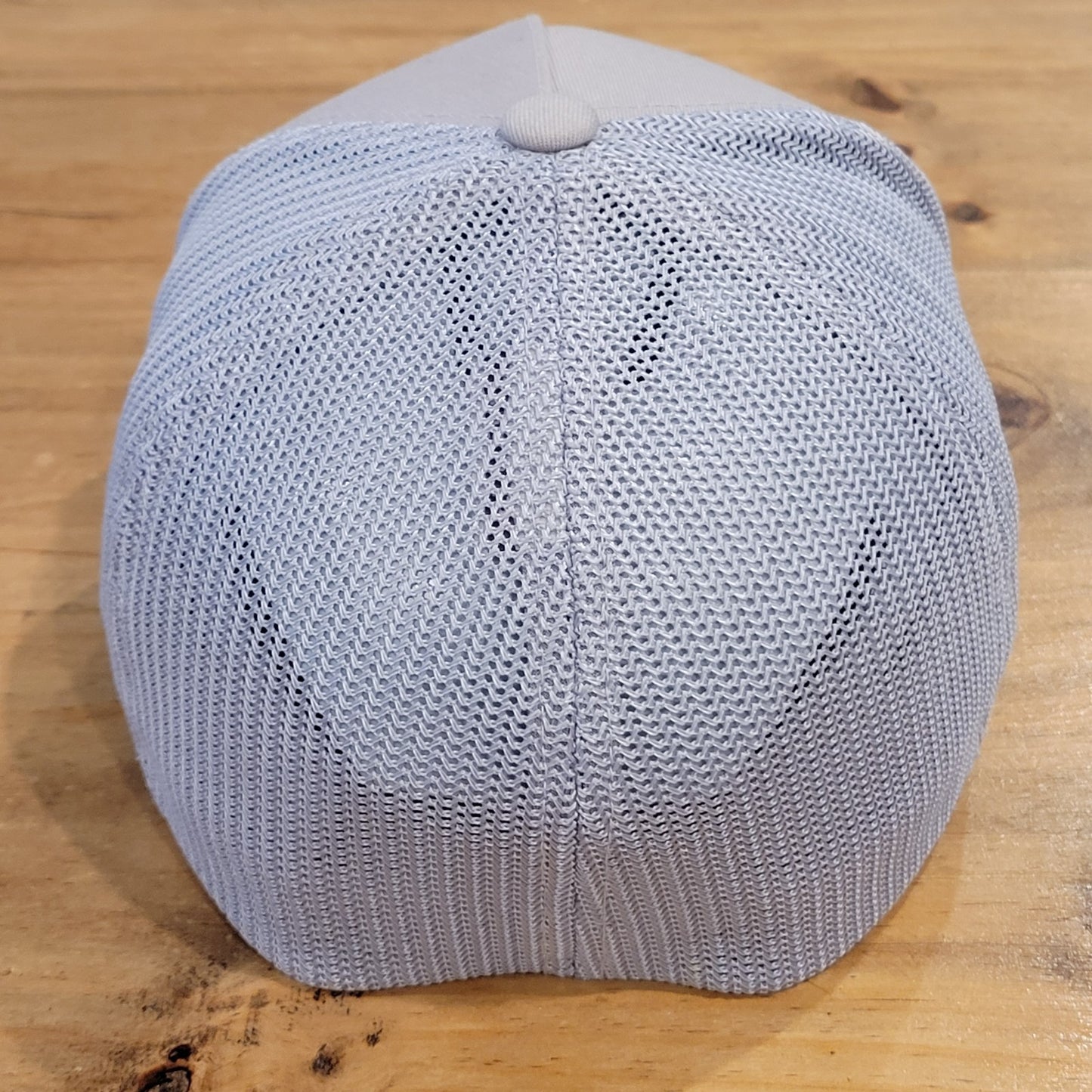Travis Mathew Hat Size S/M Flex Stretch Fitted Golf Mesh Back Striped Golfer