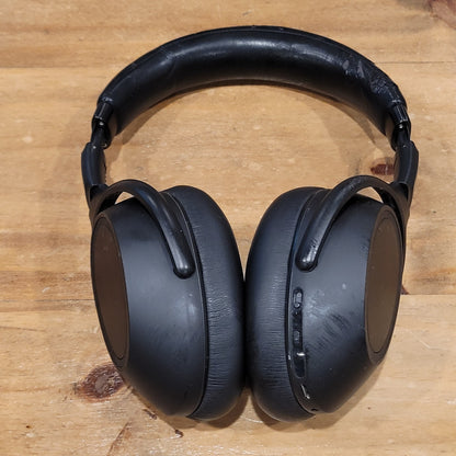 Sennheiser PXC 550-II Wireless Over-Ear Noise Cancelling Headphones Black Case