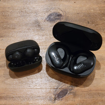 JBL Bundle Endurance Peak 3 & Vibe Beam Earbuds.