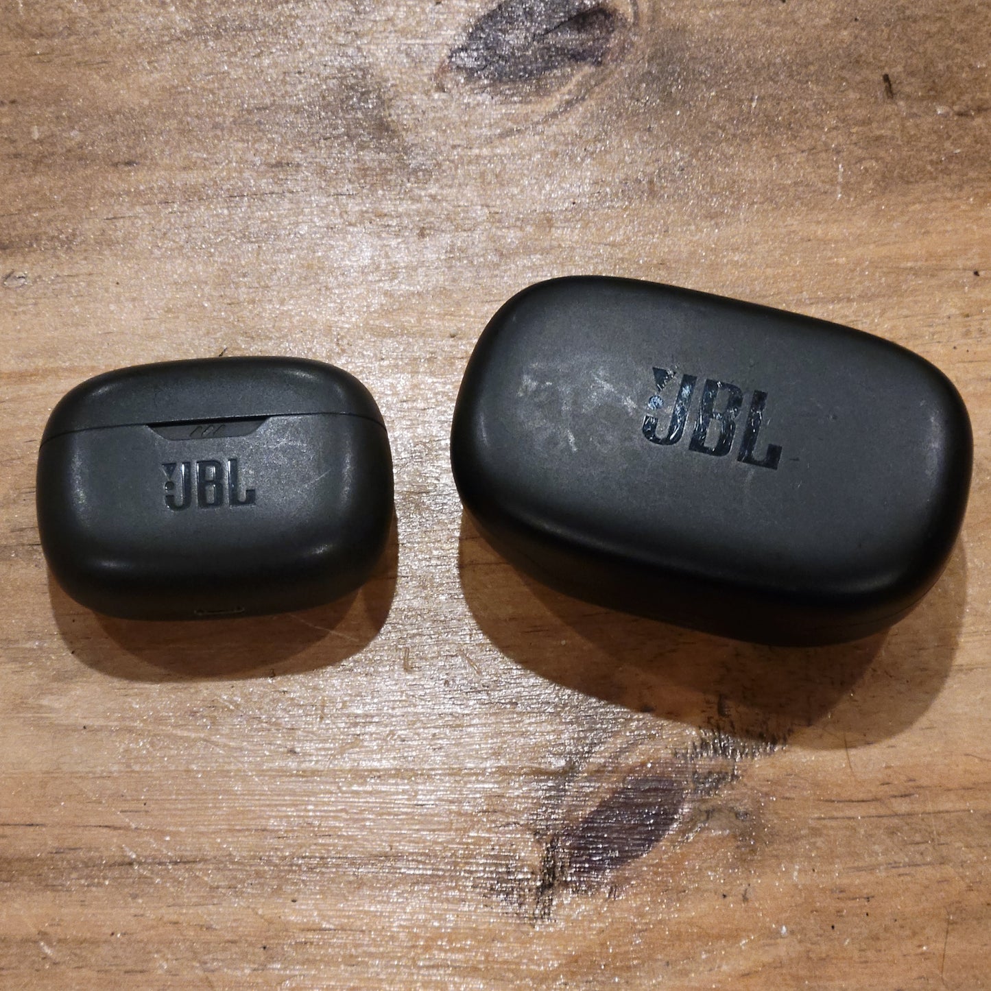 JBL Bundle Endurance Peak 3 & Vibe Beam Earbuds.